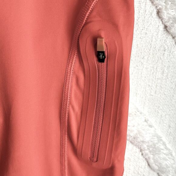 Lululemon Sun Runner Crop Leggings Size 2 - Picture 6 of 8